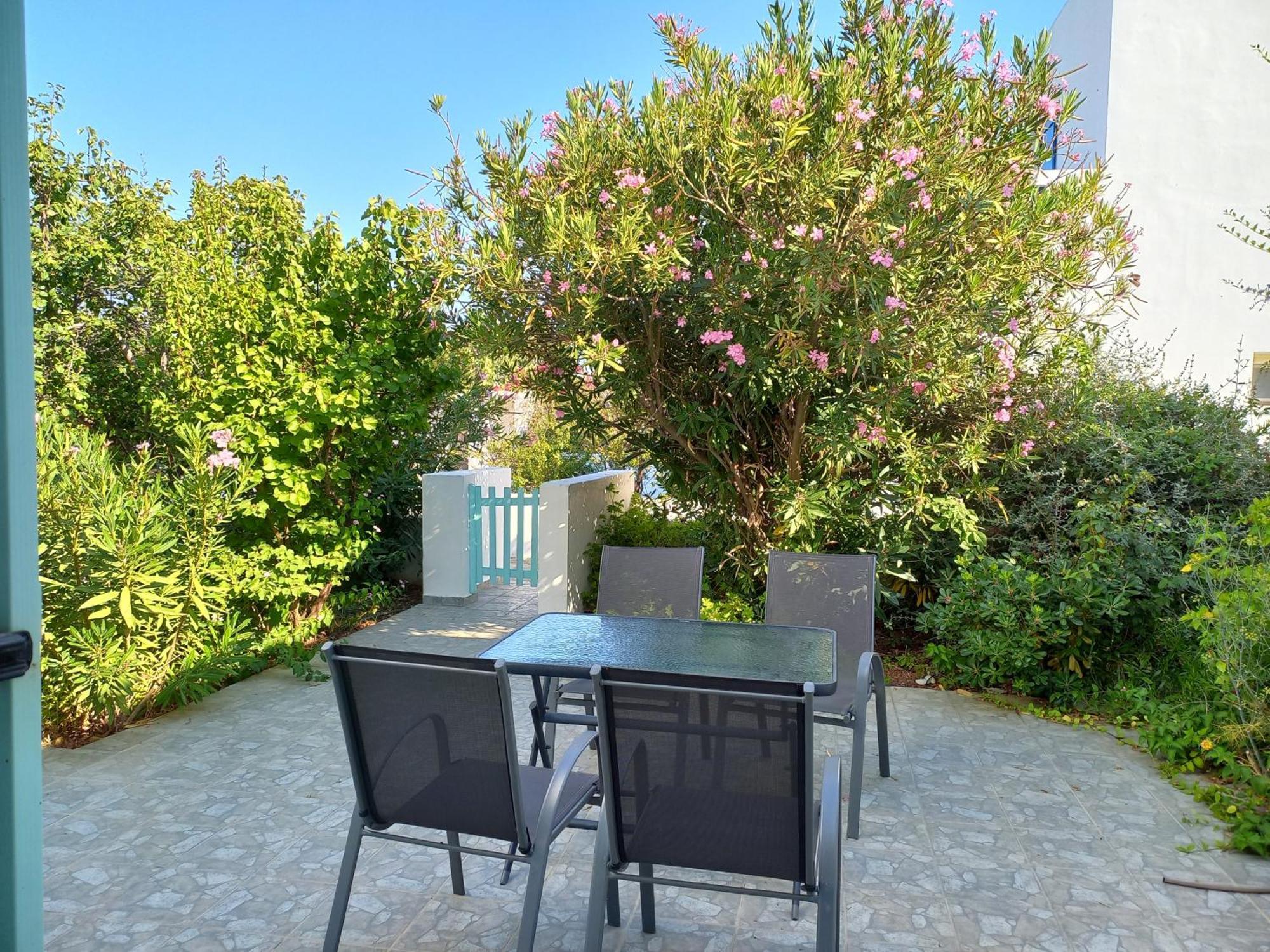 Astyvillas Livadi  Exterior foto